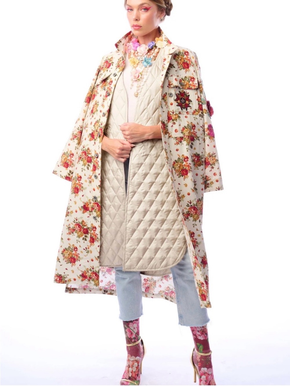 Aratta Cara Delvigne Coat-Floral Quilted Duster Coat / Jacket - Picture 2 of 10